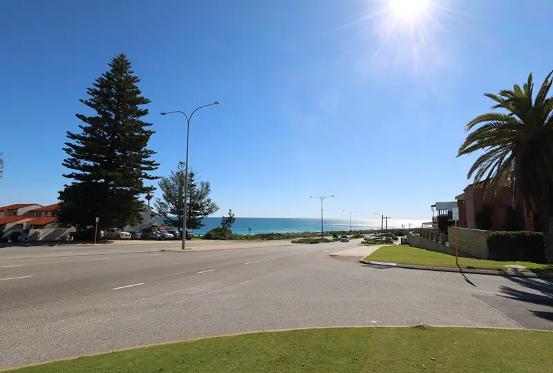 Scarborough coastal streetscape overlooking the beach, Perth WA